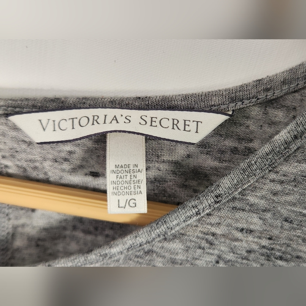 Victoria Secret Gray Heather Long Sleeve Open Back Angel Wings Womens Top Size L - Picture 2 of 8